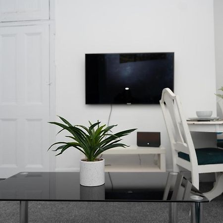 Shortridge Terrace - 1 Apartment Jesmond Bagian luar foto