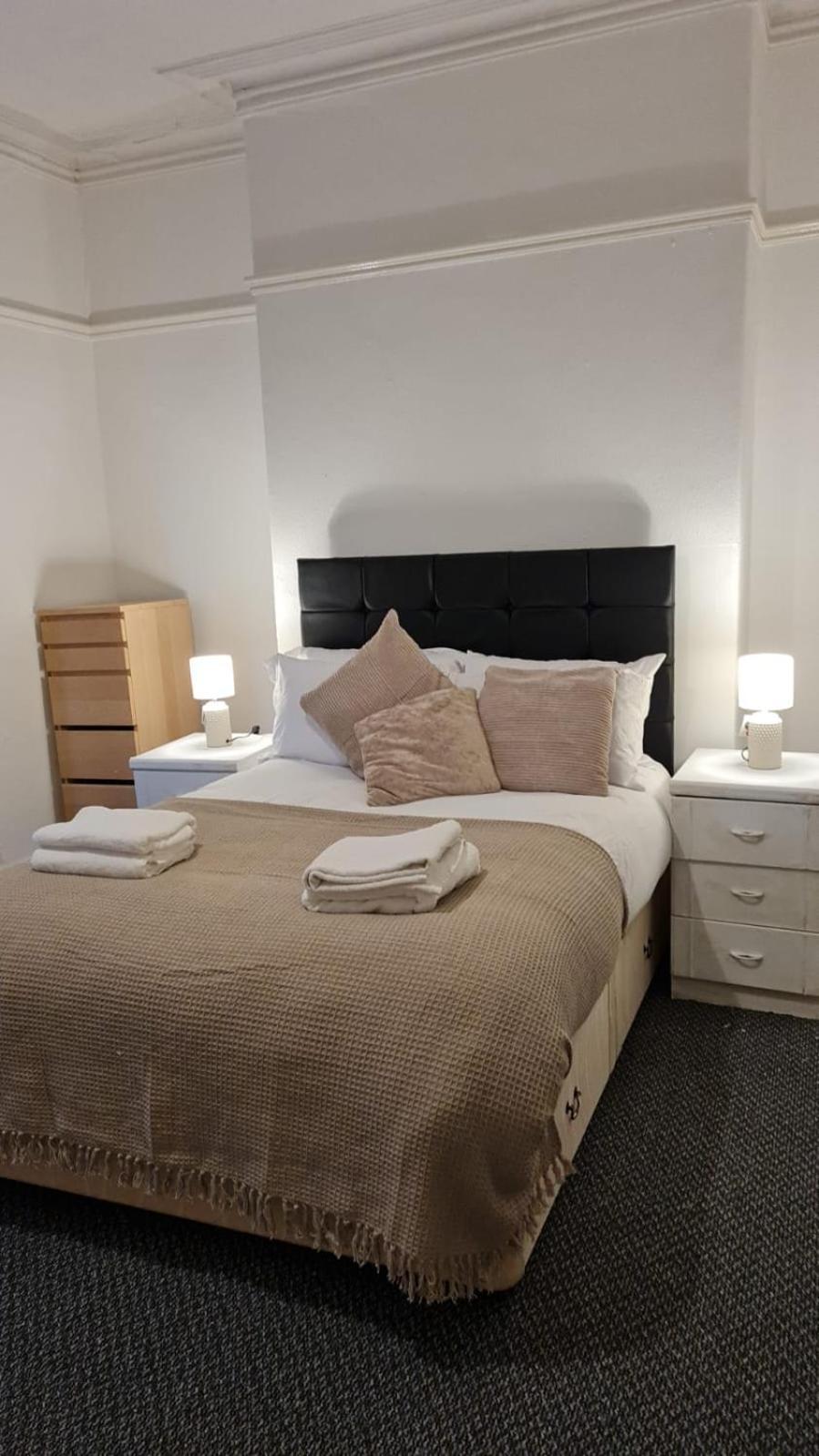 Shortridge Terrace - 1 Apartment Jesmond Bagian luar foto